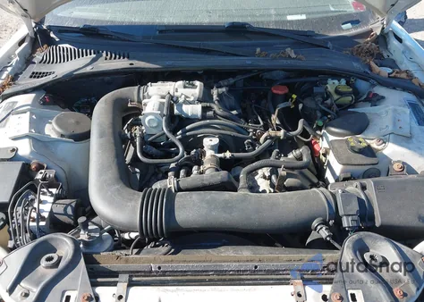 2002 Jaguar S-Type 4.0L V8 из США, поврежденный, VIN SAJDA01P52GM24621